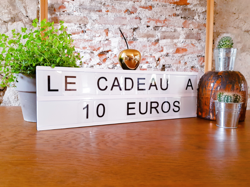 premier article le cadeau a dix euros