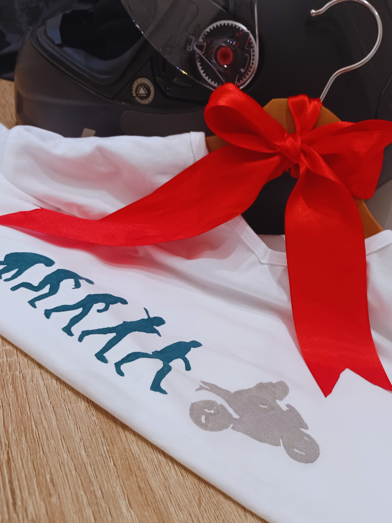 t-shirt personnalisé évolution moto 